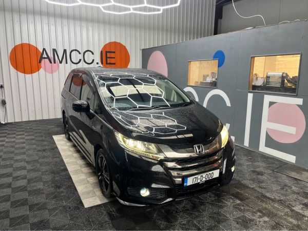 Honda Odyssey MPV, Petrol Hybrid, 2017, Black