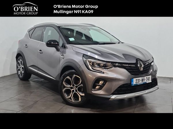 Renault Captur Hatchback, Petrol, 2023, Grey