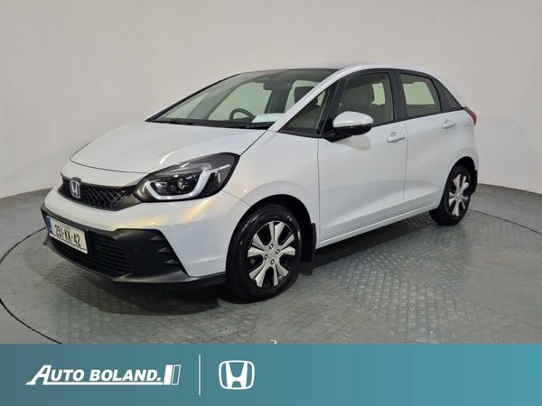 Honda Jazz Hatchback, Petrol Hybrid, 2025, White