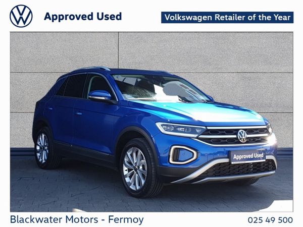 Volkswagen T-Roc Estate, Petrol, 2022, Blue