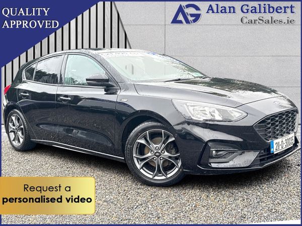 Ford Focus Hatchback, Petrol Hybrid, 2021, Black