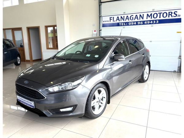 Ford Focus Hatchback, Diesel, 2017, Grey
