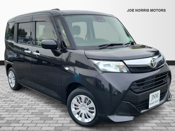 Toyota Other MPV, Petrol, 2019, Black