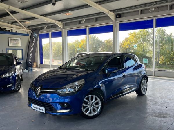 Renault Clio Hatchback, Petrol, 2019, Blue