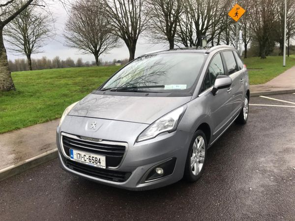 Peugeot 5008 MPV, Diesel, 2017, Grey