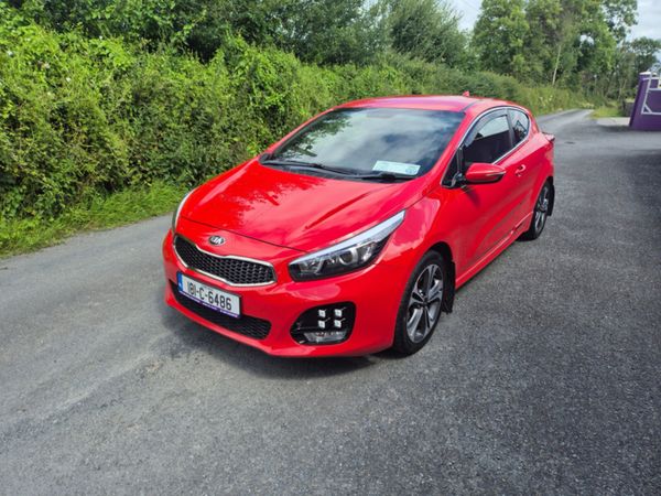 Kia ProCeed Hatchback, Diesel, 2018, Red