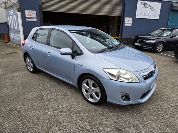 Toyota Auris Hatchback, Petrol Hybrid, 2011, Blue