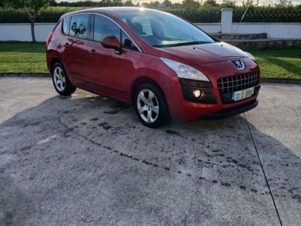 Peugeot 3008 Hatchback, Diesel, 2013, Red