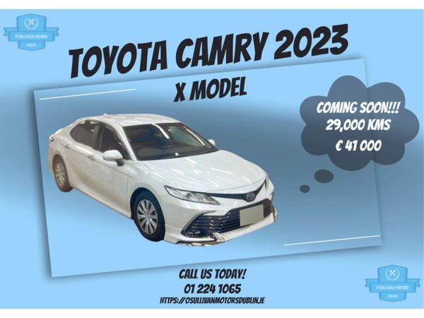 Toyota Camry Saloon, Petrol Hybrid, 2023, White