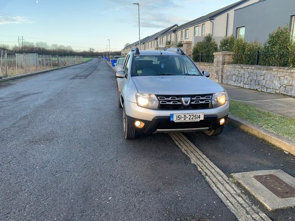 Dacia Duster SUV, Diesel, 2015, Silver