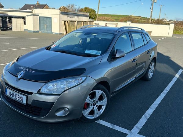 Renault Megane Estate, Diesel, 2010, Beige
