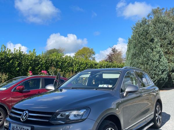 Volkswagen Touareg SUV, Diesel, 2014, Grey