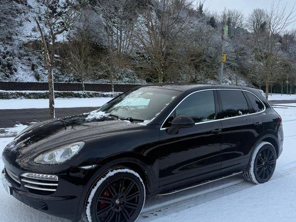 Porsche Cayenne SUV, Diesel, 2010, Black
