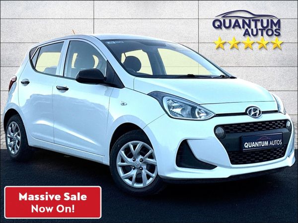 Hyundai i10 Hatchback, Petrol, 2018, White