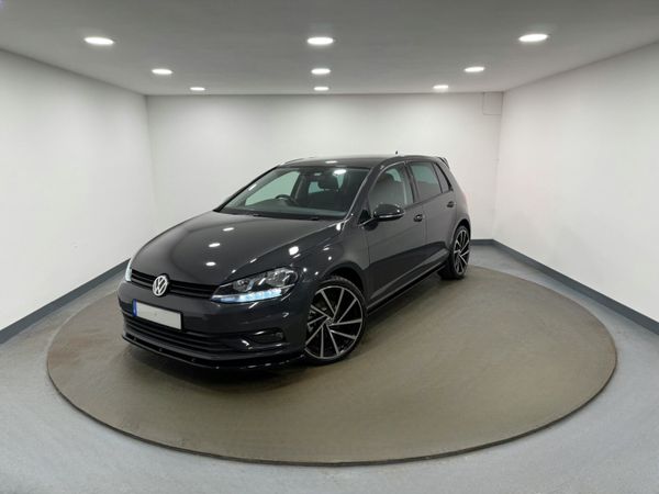 Volkswagen Golf Hatchback, Diesel, 2019, Grey