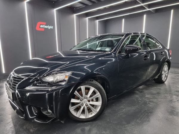 Lexus IS Saloon, Petrol Hybrid, 2015, Black
