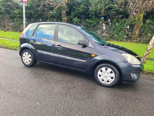 Ford Fiesta Hatchback, Petrol, 2007, Black