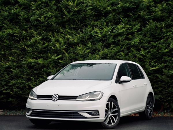 Volkswagen Golf Hatchback, Petrol, 2018, White