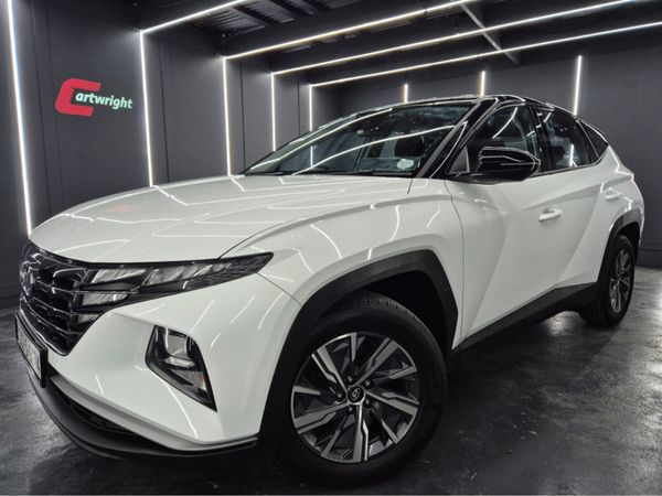 Hyundai Tucson MPV, Diesel, 2022, White