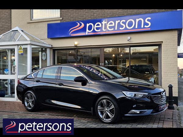 Opel Insignia Hatchback, Diesel, 2019, Black