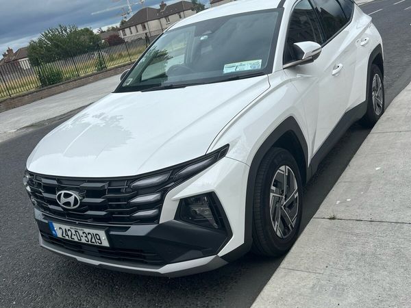 Hyundai Tucson SUV, Diesel, 2024, White