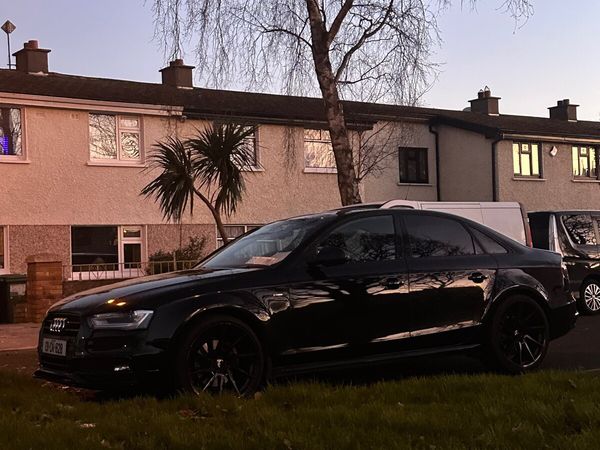 Audi A4 Saloon, Diesel, 2013, Black