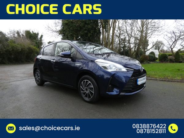 Toyota Yaris Hatchback, Petrol Hybrid, 2018, Blue