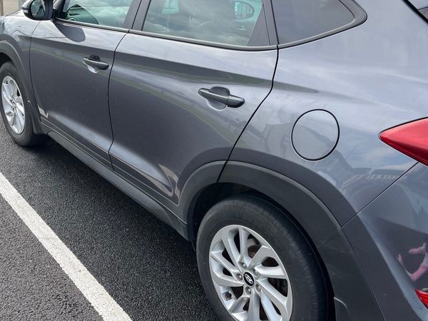 Hyundai Tucson SUV, Diesel, 2017, Grey