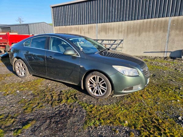 Opel Insignia Hatchback, Diesel, 2009, Green