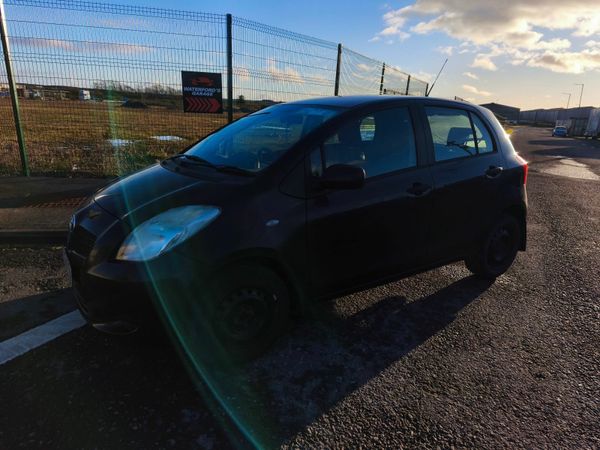 Toyota Yaris Hatchback, Petrol, 2008, Black