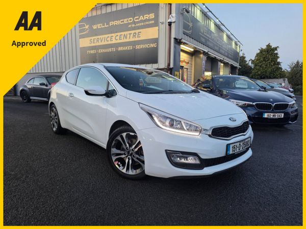 Kia Ceed Hatchback, Diesel, 2015, White