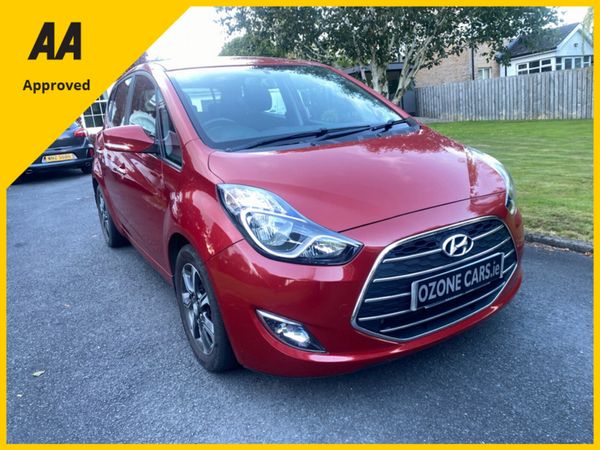 Hyundai ix20 Hatchback, Petrol, 2017, Red