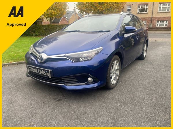 Toyota Auris Estate, Diesel, 2015, Blue