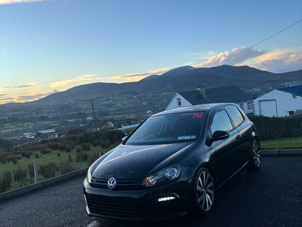 Volkswagen Golf Hatchback, Petrol, 2009, Black