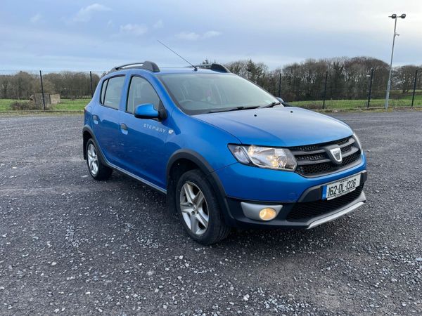 Dacia Sandero Stepway Hatchback, Diesel, 2016, Blue
