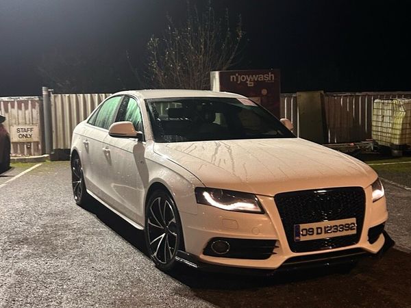 Audi A4 Saloon, Diesel, 2009, White