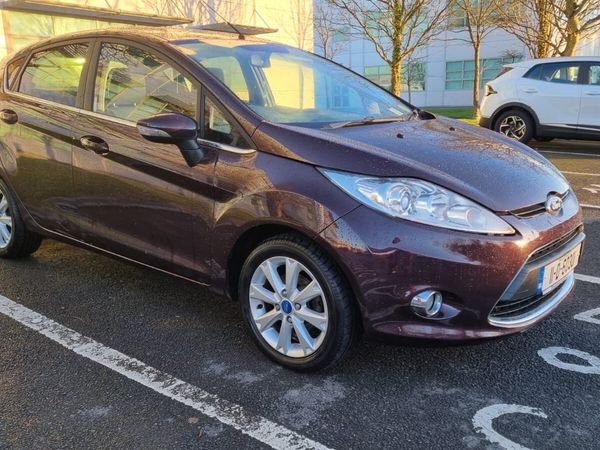 Ford Fiesta Hatchback, Petrol, 2011, Purple