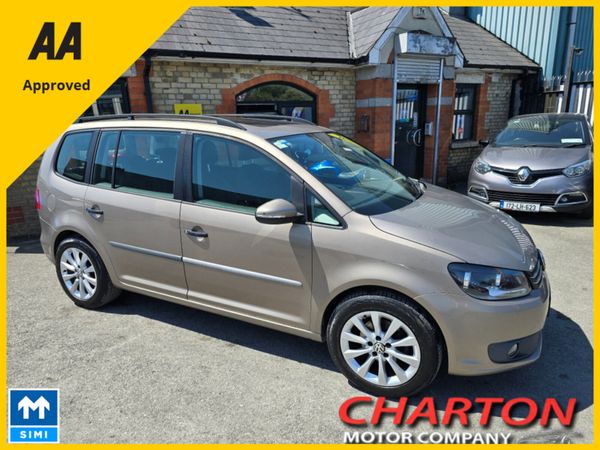Volkswagen Touran MPV, Diesel, 2015, Brown