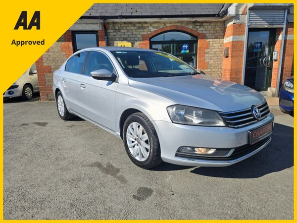 Volkswagen Passat Saloon, Diesel, 2013, Silver