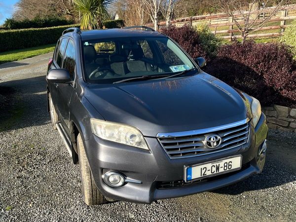 Toyota RAV4 SUV, Diesel, 2012, Grey