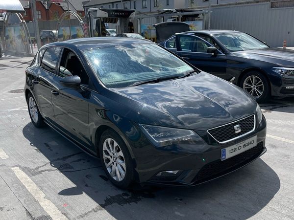 SEAT Leon Hatchback, Diesel, 2013, Black
