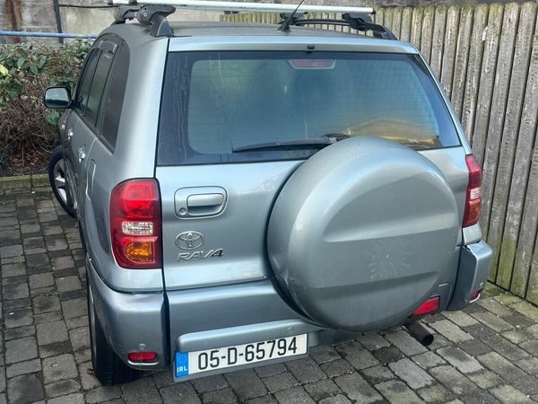 Toyota RAV4 SUV, Petrol, 2005, Green
