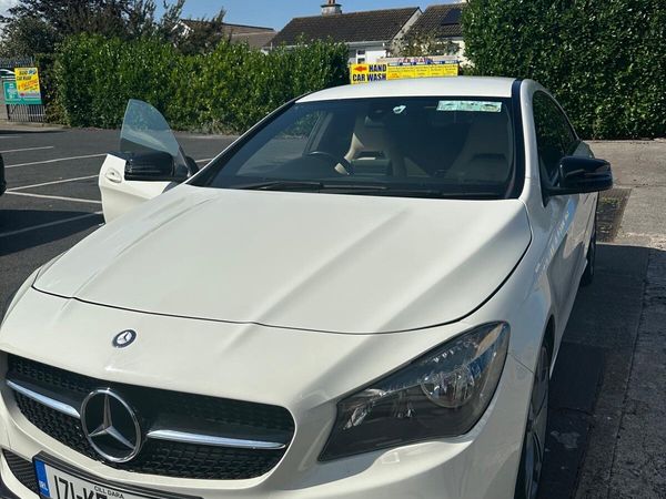 Mercedes-Benz CLA Saloon, Diesel, 2017, White