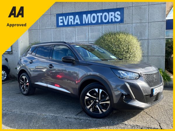 Peugeot 2008 Hatchback, Petrol, 2022, Grey