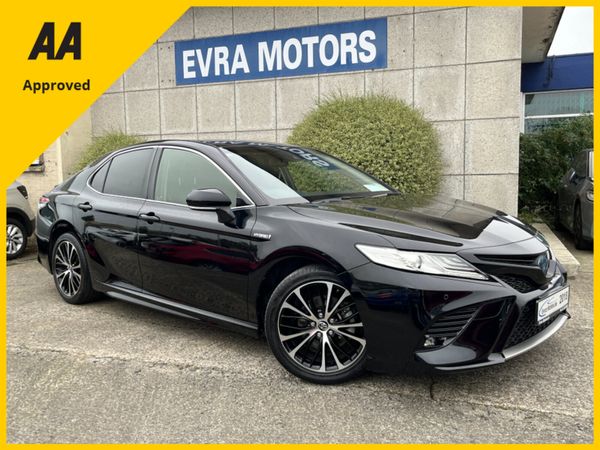 Toyota Camry Saloon, Petrol Hybrid, 2018, Black