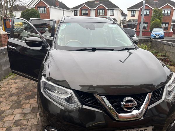 Nissan X-Trail SUV, Diesel, 2016, Green