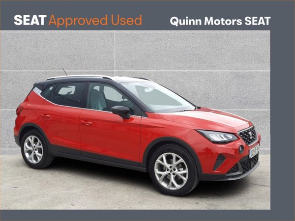 SEAT Arona Hatchback, Petrol, 2023, Red