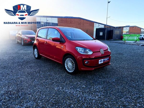Volkswagen Other Hatchback, Petrol, 2013, Red