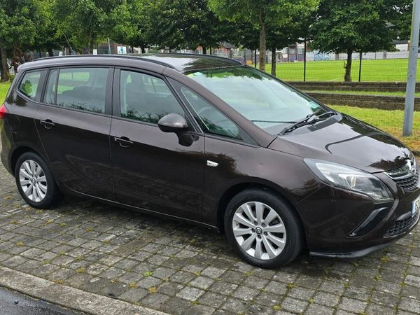 Opel Zafira MPV, Diesel, 2015, Brown