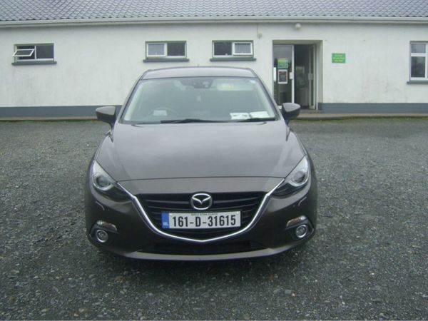 Mazda Mazda3 Hatchback, Diesel, 2016, Brown